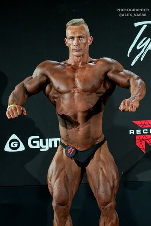 BODYBUILDING  STARS